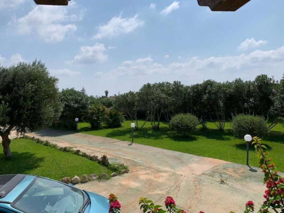 Villa Maveda, Un Dammuso Immerso Nel Verde Lampedusa Extérieur photo